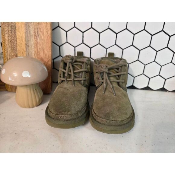 UGG Neumel Burnt Olive Suede Boots Size 5 - Picture 5 of 10